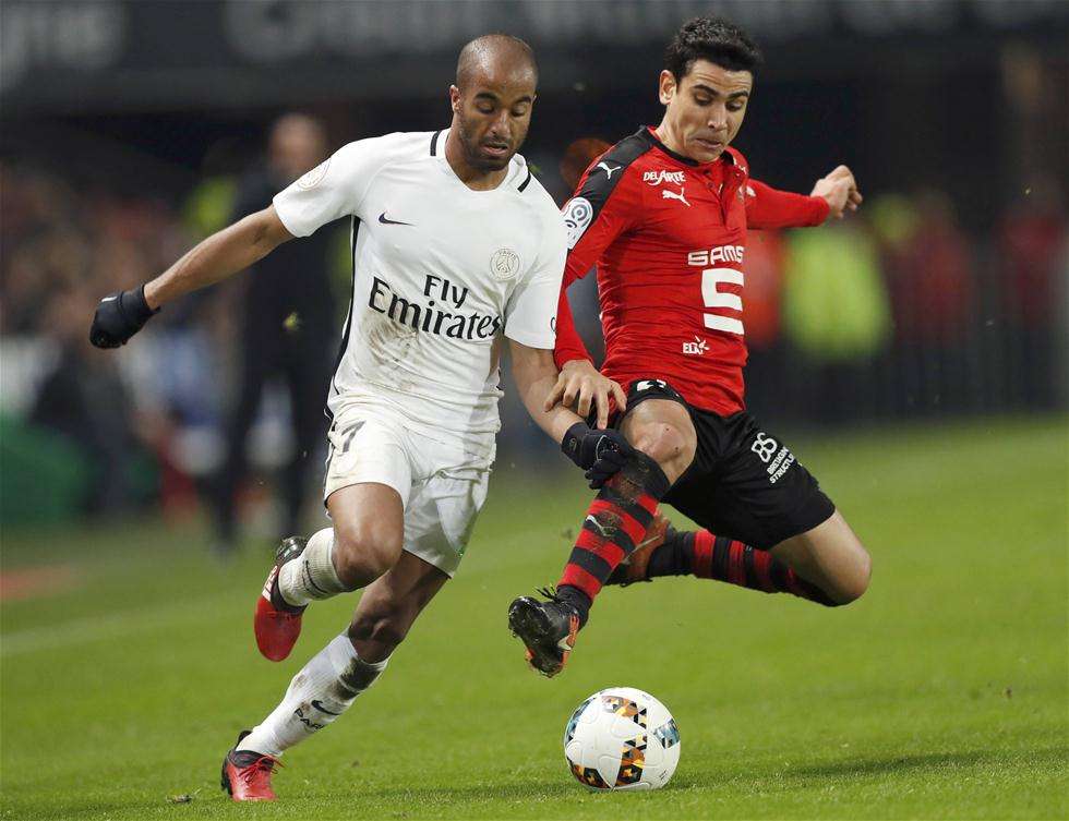 圣埃蒂安客场大败，连胜告终