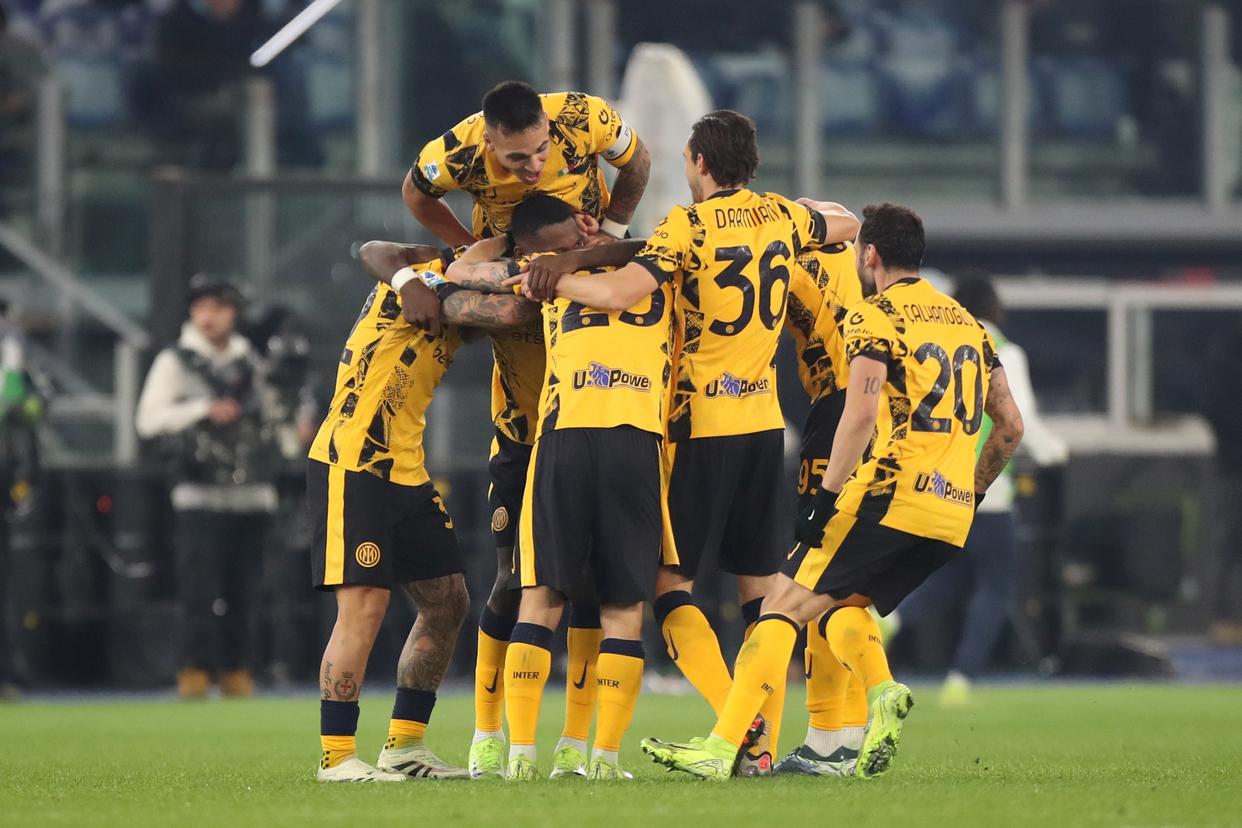 包含意甲强队争霸激烈，传统豪门实力堪忧的词条