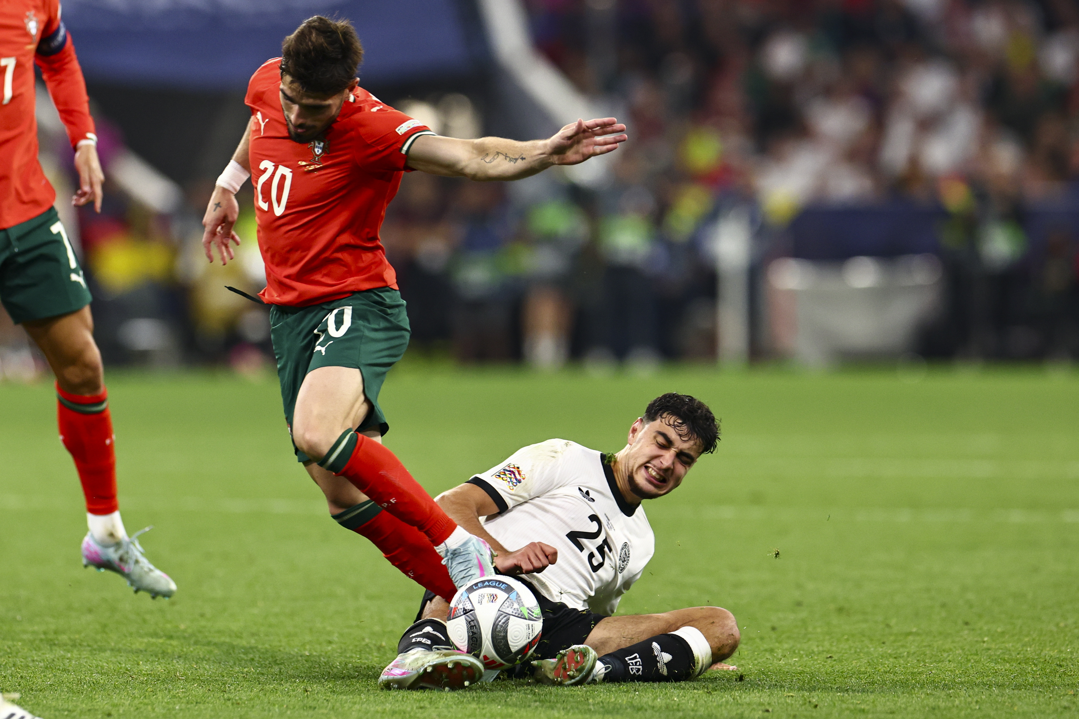 意大利力克葡萄牙,晋级欧国联半决赛 意大利力克葡萄牙,晋级欧国联半决赛