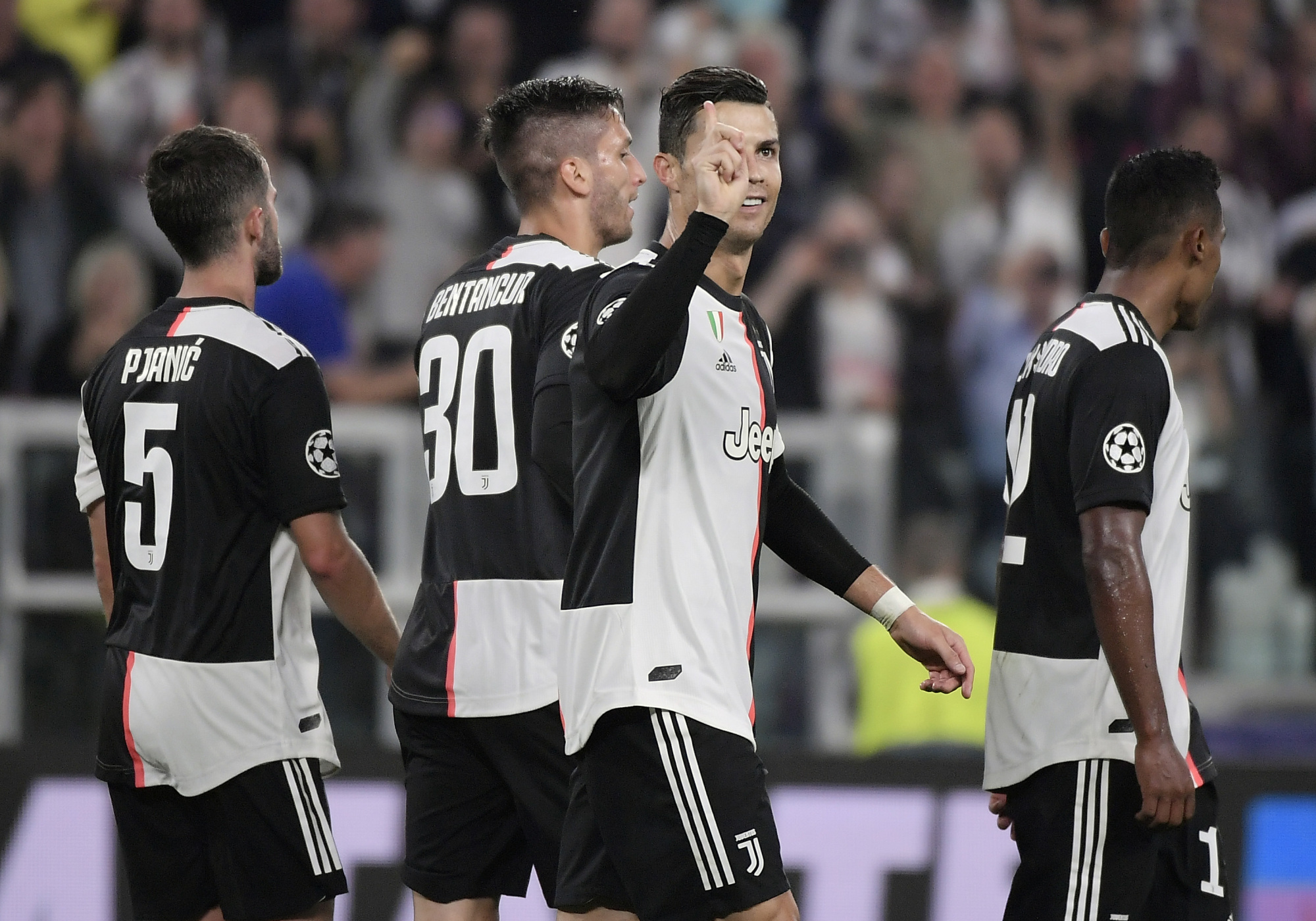 勒沃库森再迎大胜，状态连连获得提升的简单介绍