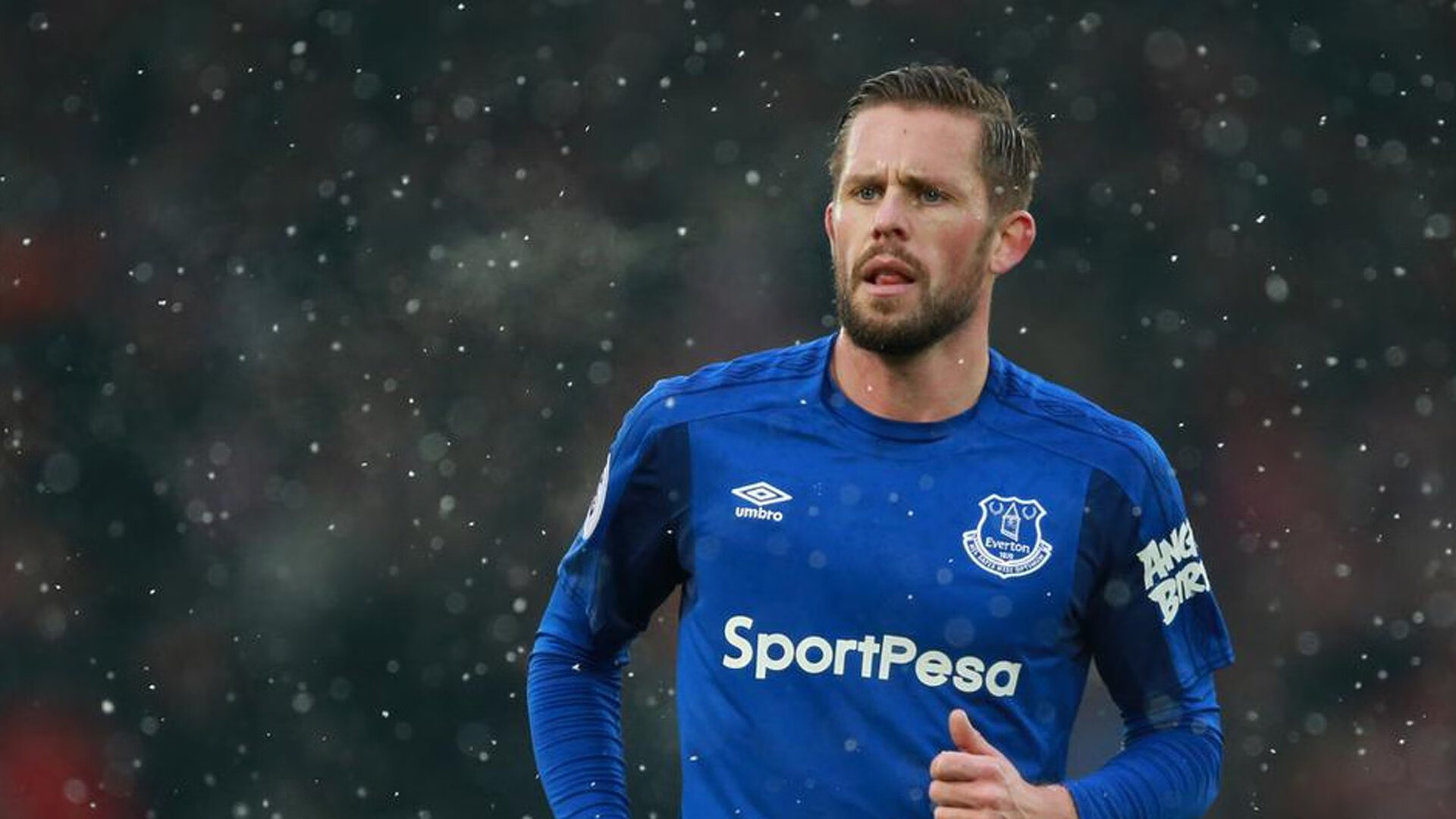 冰与火的淬炼，奥纳纳撕裂防线，拉齐奥加时鏖战征服冰岛