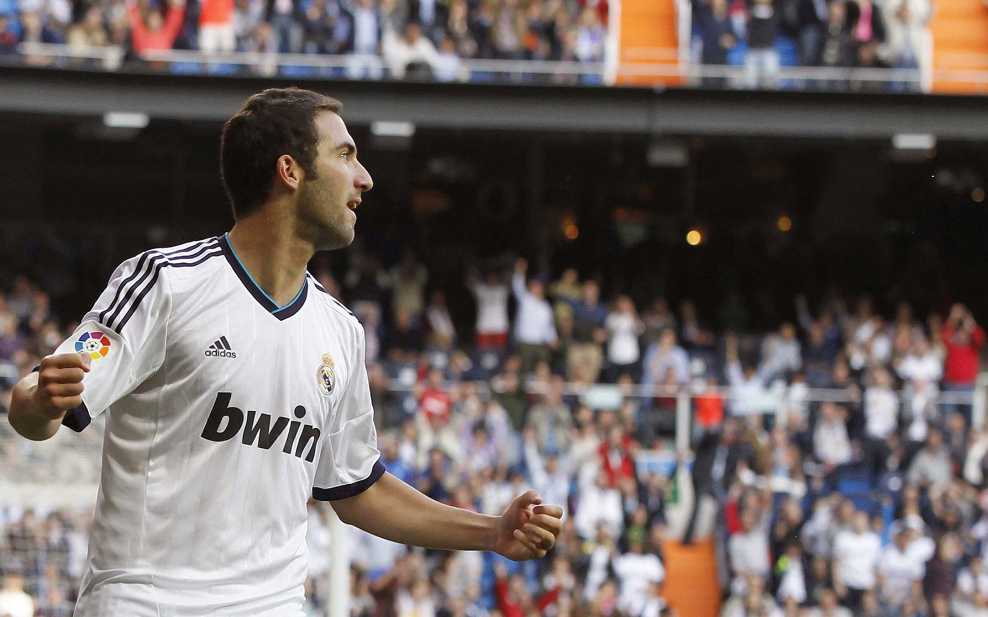 鏖战银箭，威廉姆斯与哈斯的缠斗史诗，塞恩斯一骑绝尘惊艳围场